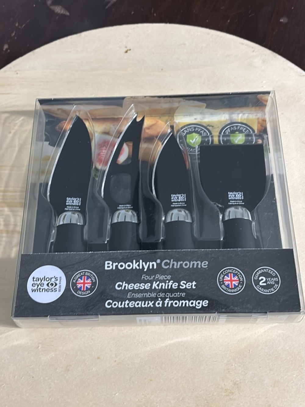 Brooklyn Chrome Cheese Knife Set in Black